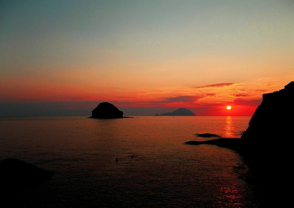 tramonto eolie